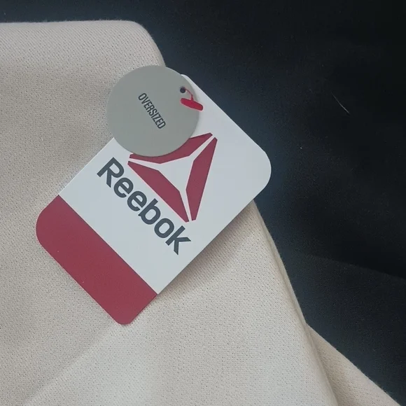 Reebok Woman's Cream and Black Crewneck Sweatshirts NWT Size L - Picture 5 of 10